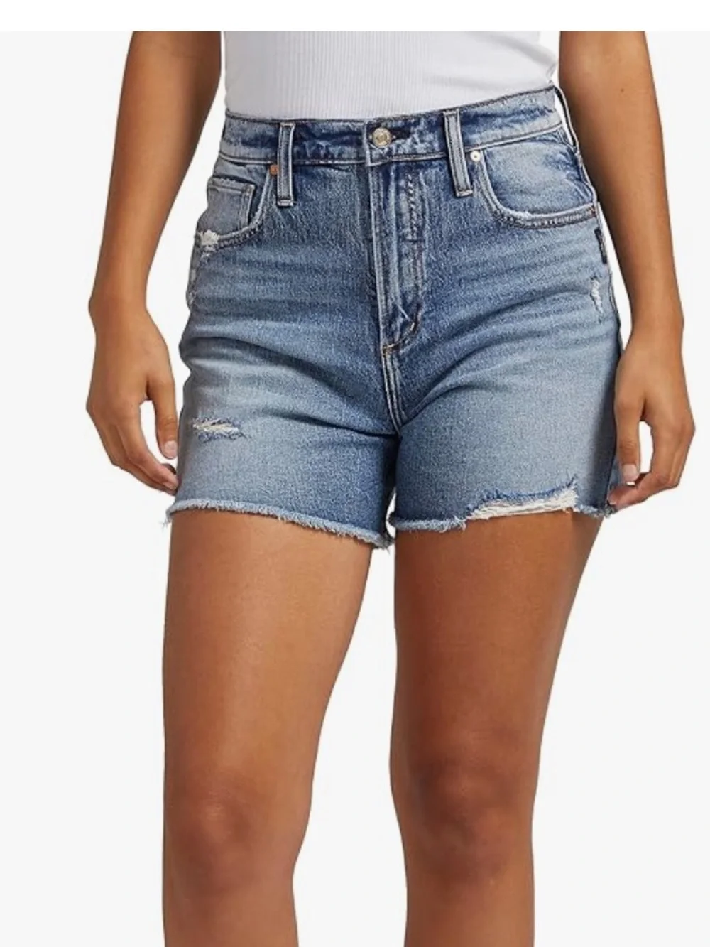 Silver Jeans 90s Baggy Jean Short 4.5
